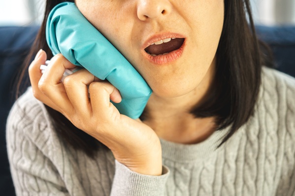 Emergency Room Or Emergency Dentist For A Dental Injury